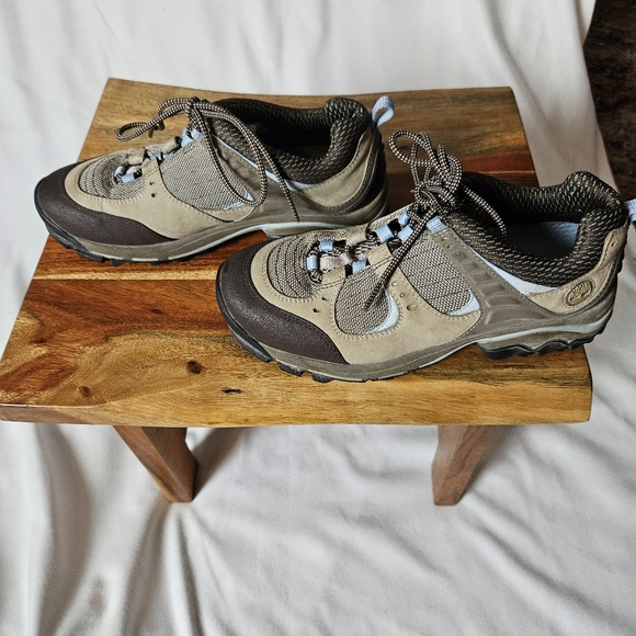 Timberland hiking shoes women's size 6.5 outdoor - Picture 2 of 6